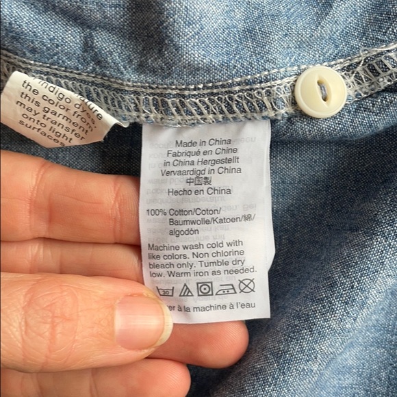 Madewell Denim Look Long Sleeve Button Up Sz XXS - Picture 6 of 6